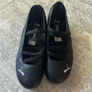 Puma Black Speedcat Ballet Flats sneaker Sz 6